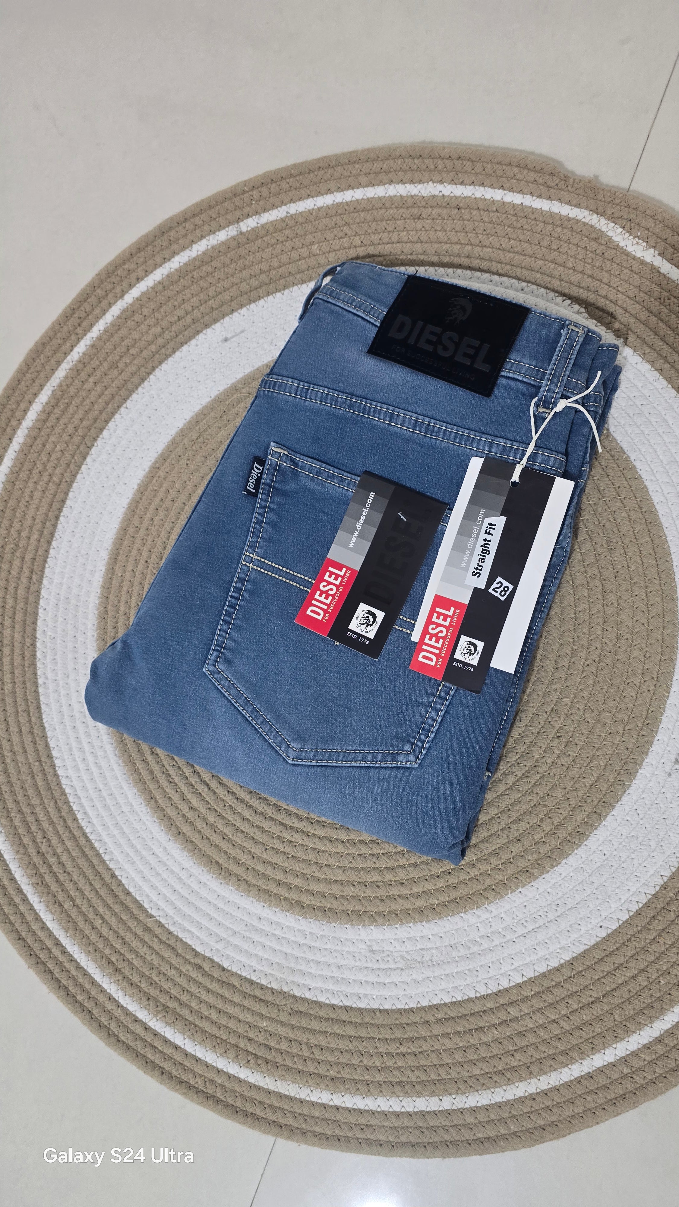 Diesal Straight fit jeans